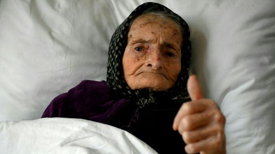 Tout va bien : à 99 ans, elle survit au coronavirus 