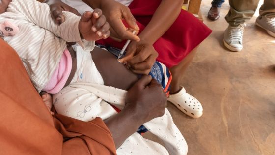 Malaria : le Cameroun lance la première vaccination systématique au monde 