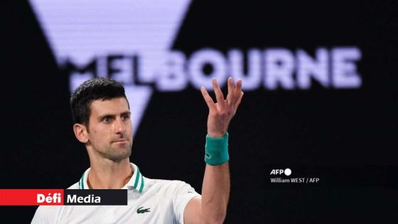 Le gouvernement australien compte renvoyer Djokovic en rétention samedi matin