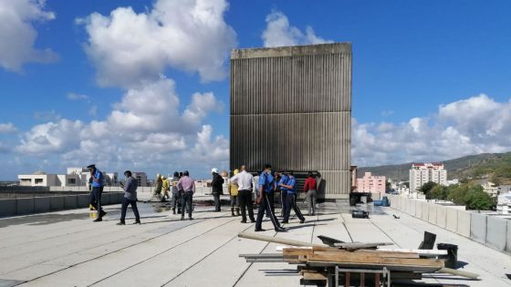 Selon le rapport préliminaire : les travaux de « waterproofing » pas en cause dans l'incendie sur le toit du bâtiment E. Anquetil 