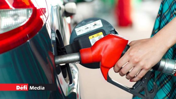 Carburants : le litre d’essence passe à Rs 74, 10 et celui du diesel, à Rs 54, 55