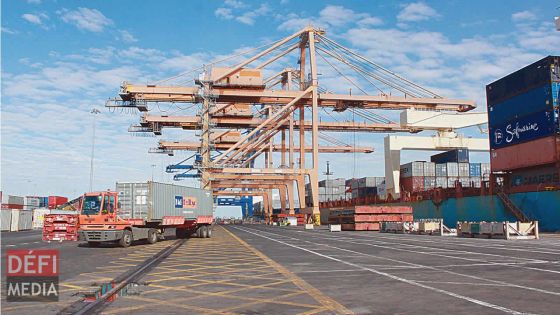 Transbordement : Rs 4 milliards pour moderniser la Cargo Handling Corporation 