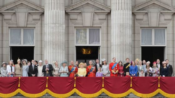 Elizabeth II : une vie de famille avec son lot de soucis
