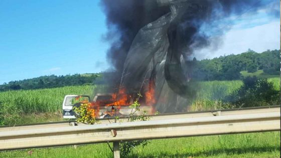 Route de Verdun : un véhicule tout terrain en feu