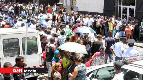 Marchands ambulants durant la période festive : l’énigme de la rue Desforges reste entier