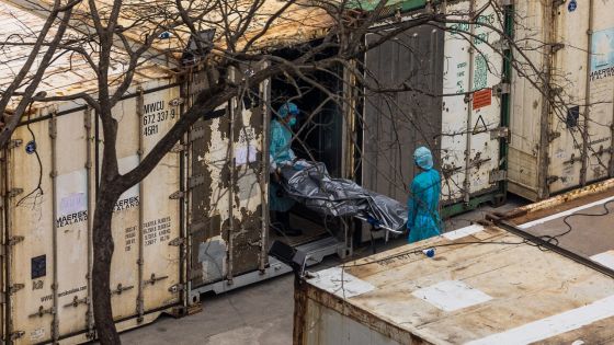 Hong Kong: les morgues surbmergées par la vague meurtrière de Covid