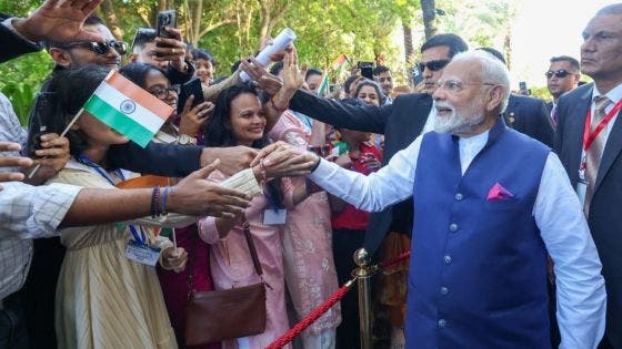 [En images] Modi « profondément touché par l’accueil chaleureux » à Maurice