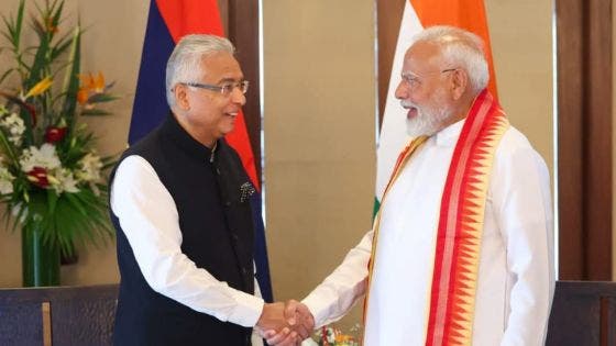 Visite officielle à Maurice : Modi rencontre l'ex-PM Pravind Jugnauth