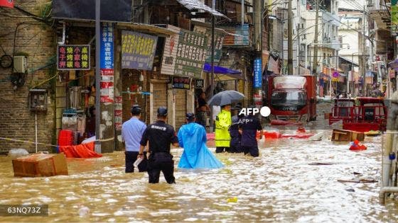 Plus de 80.000 personnes évacuées après des inondations dans le sud-ouest de la Chine 