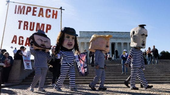 Des millions d'Américains attendus pour défiler contre Trump