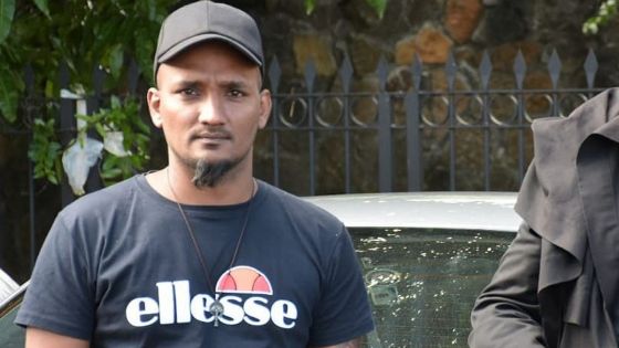 Allégations de brutalités policières : Dominique Seedeeal portera plainte