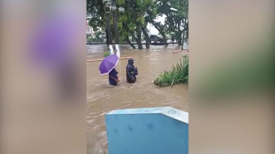 [Dans l’Est] Pluies torrentielles - Clémencia : réveil pieds dans l'eau et dans la boue pour des habitants
