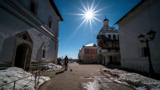 Russie: un adolescent se fait exploser avec une bombe dans une école orthodoxe