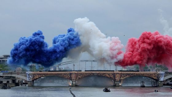 Cérémonie d'ouverture des JO: enquête ouverte pour cyberharcèlement du directeur artistique