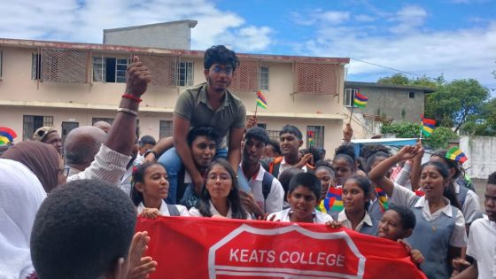 Le collège Keats à Chemin-Grenier fête son premier lauréat