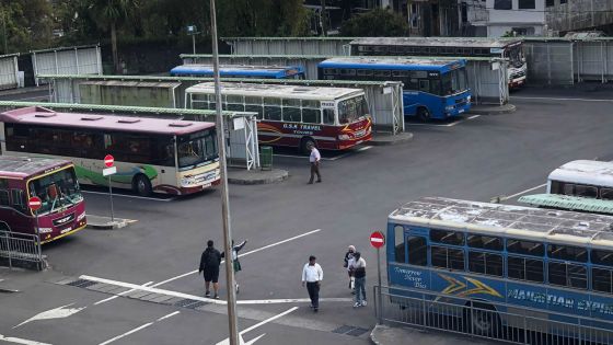 Respect des règlements liés aux permis d'opération : les opérateurs d'autobus sous la surveillance de la NLTA