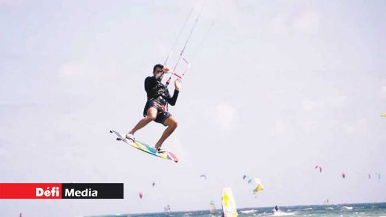 Fortes houles : les activités nautiques déconseillées