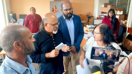 Visite surprise : Ashok Subron choqué par les conditions à la Sécurité sociale de Rose-Hill
