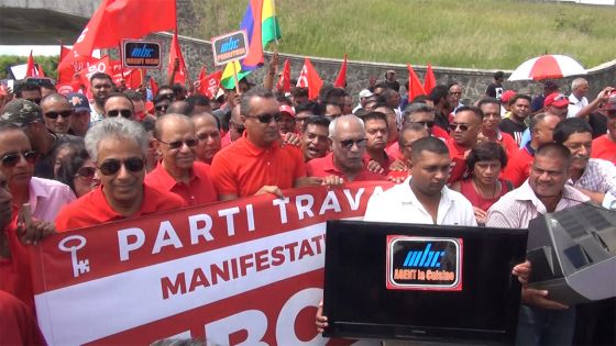 Manifestation du PTr devant la MBC : Navin Ramgoolam réfléchit à « une éventuelle privatisation de la MBC »