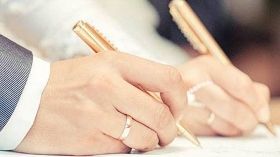 État Civil : les couples devront patienter pour célébrer leurs mariages civils