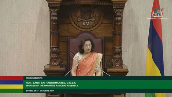 Parlement : Maya Hanoomanjee s’explique sur l’expulsion de Xavier-Luc Duval