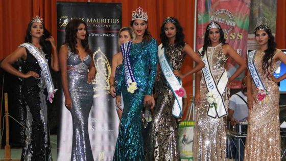 [En Images] Le Salon de la Famille et de la Santé sous le charme des Miss et de la grâce féminine