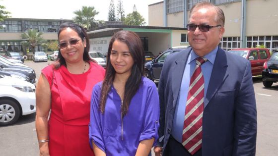 Aryani Jena Moteea, fille de Giandev Moteea, CEO de la Mauritius Post, lauréate au QEC
