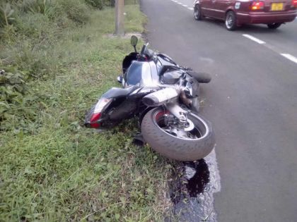 Accident à Midlands : un motocycliste a le bras sectionné 