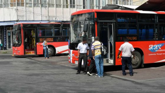 Période festive : ces personnes qui passeront les fêtes sur leur lieu de travail