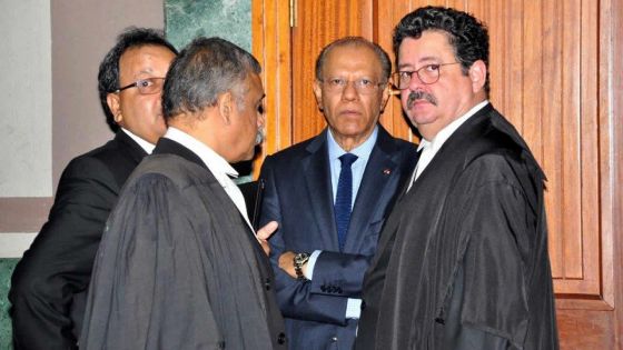 Affaire des coffres-forts : l’avocat de Ramgoolam affirme que la poursuite veut introduire une «accusation hybride»