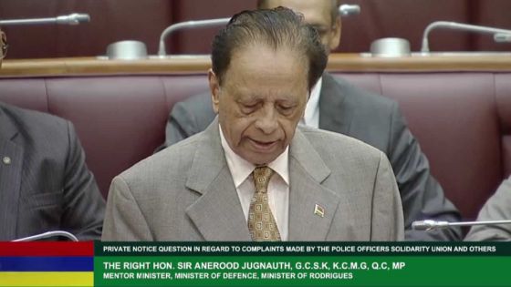 Assemblée nationale : Xavier-Luc Duval interroge sir Anerood Jugnauth sur les conditions de travail des policiers