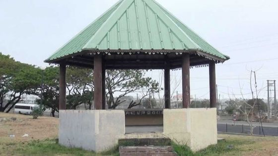 À Port-Louis : la municipalité rénove le mauvais kiosque