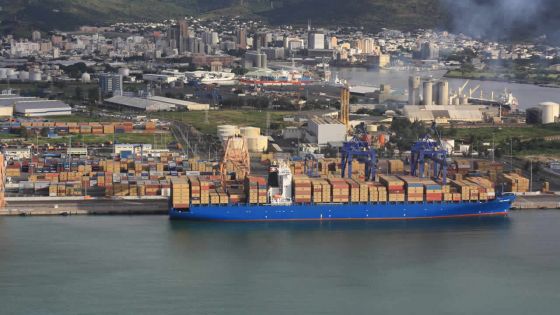 Port-louis : les super porte-conteneurs attendus