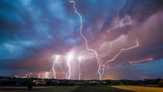 Orage, éclair et tonnerre : comment se protéger contre la foudre ?