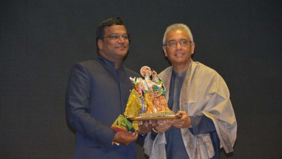 Pravind Jugnauth au Indira Gandhi Centre for Indian Culture lors des célébrations de la fête Ougadi