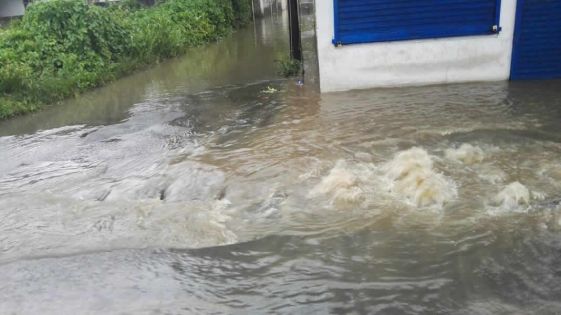  Météo : le pays copieusement arrosé, avis de vents forts et de fortes houles