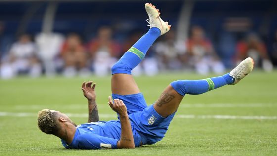  Mondial 2018 – A chaque chute de Neymar : un bar  brésilien offre un shot à ses clients