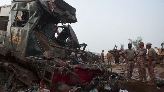 Pakistan: le bilan du double accident ferroviaire passe à 63 morts