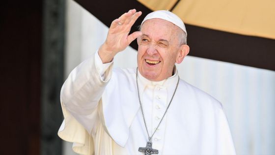 Visite du Pape à Maurice : le souverain pontife remplit ses fonctions sans salaire 