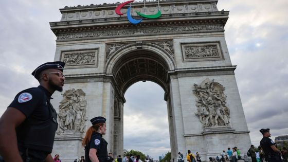 Jeux paralympiques: jusqu'à 25.000 policiers et gendarmes mobilisés pour assurer la sécurité