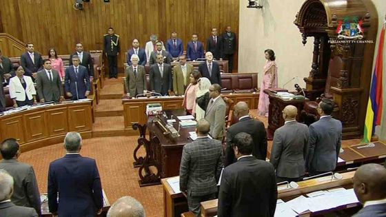Parlement : la PNQ axée sur l'affaire SIFB, suivez en direct la séance