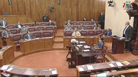 Débats budgétaires : le député Quirin suspendu pour trois séances