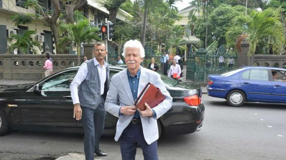 Paul Bérenger dépose devant la commission d’enquête sur la drogue