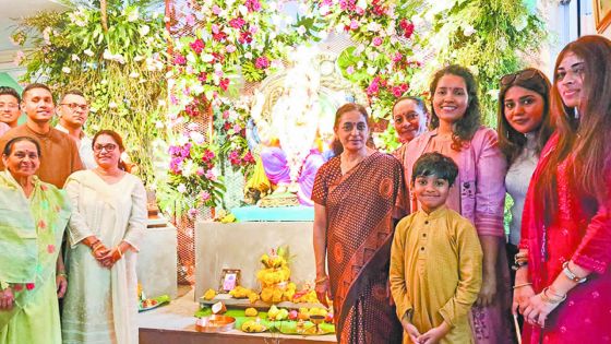 Dans l’intimité des foyers, la magie de Ganesh Chaturthi