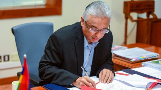  Budget 2019-2020 : «J’ai proposé un budget tourné vers le futur tout en soutenant les personnes âgées», publie Pravind Jugnauth sur Facebook 