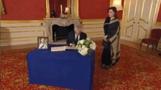 [Vidéo] Pravind Jugnauth rend un dernier hommage à la reine Elizabeth II