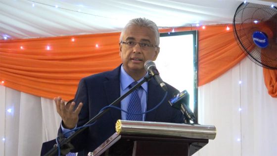 Pravind Jugnauth critique les  «dinosaures» qui «koz gran koze» 