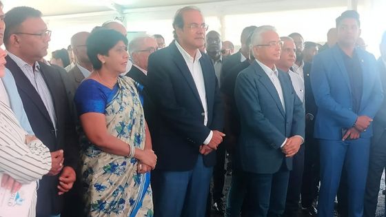 Pravind Jugnauth : Hurdoyal m’a dit qu’il ne ferait aucun commentaire dans les médias sur ce qui s’est passé. Idem...