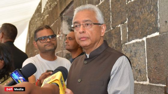 Réseaux sociaux : «Un retour à la normale est prévu définitivement ce samedi, peut-être une question de minutes», affirme Pravind Jugnauth