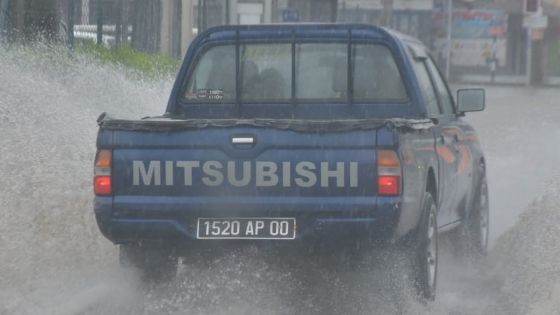 Avis de fortes pluies : voici les précautions à prendre 